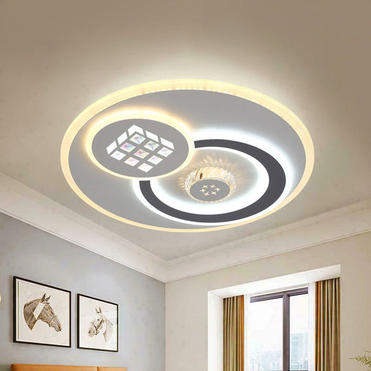 Stunning Crystal LED Ceiling Light: Modern Stylish Flush Mount Lamp in White