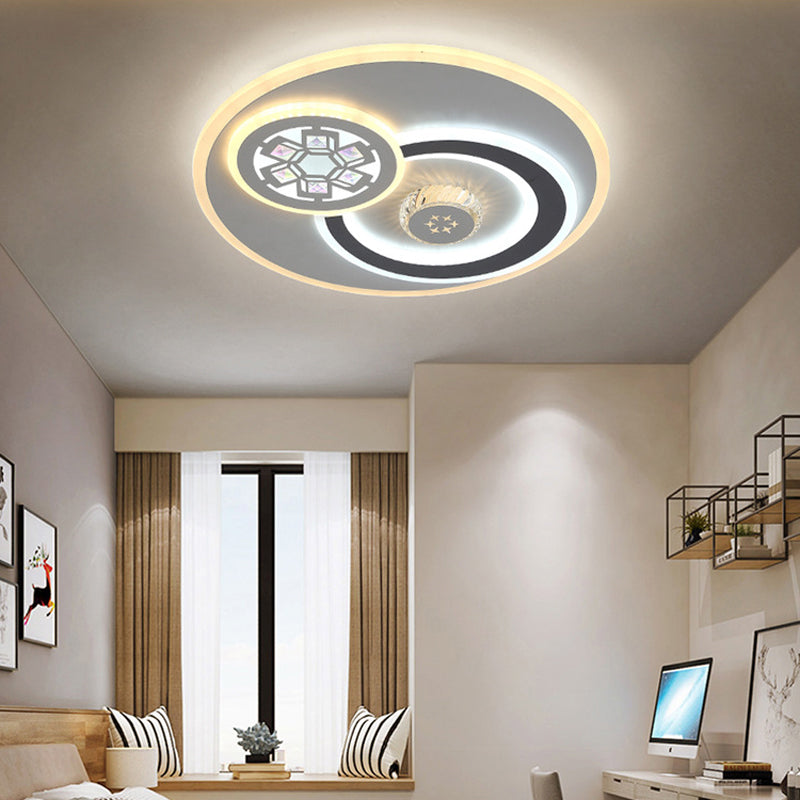 Stunning Crystal LED Ceiling Light: Modern Stylish Flush Mount Lamp in White