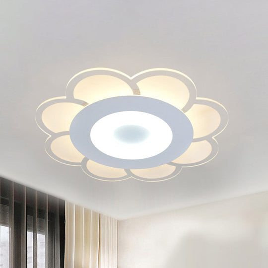 8"/16.5"/20.5" W White 8-Petal Flush Mount Ceiling Light - Nordic Frosted Acrylic LED Flush Lamp