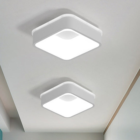 Plafonnier LED nordique moderne en gris/blanc : design triangulaire, rond ou carré