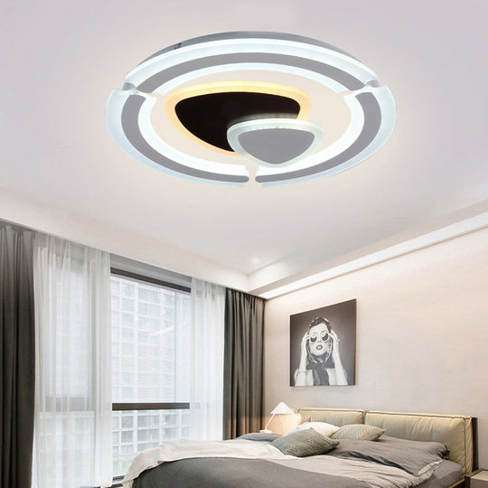 Modern Led Acrylic Flushmount Ceiling Lamp In Black/White Triangle Design With Remote Control