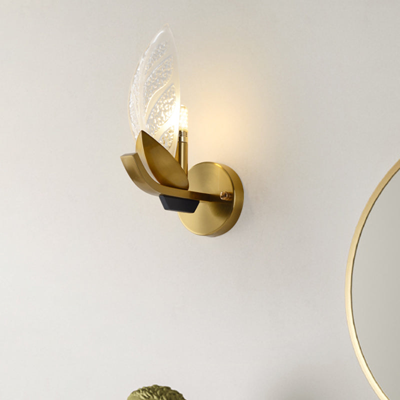 Traditional Gold Wall Mount Light With Water Glass For Leaf Bedroom