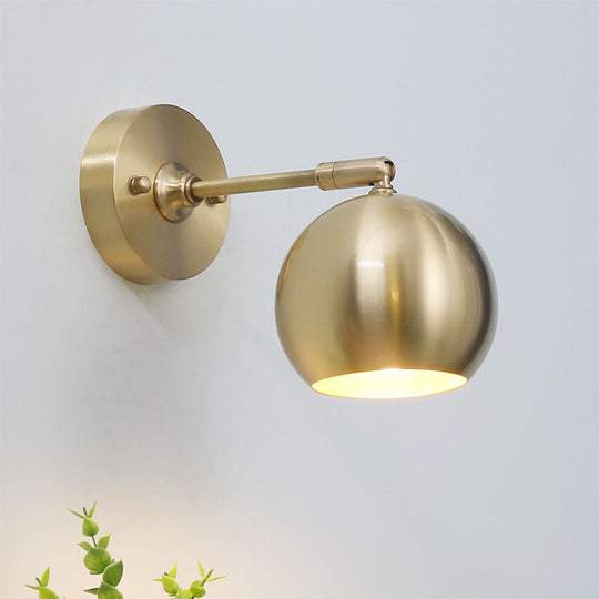 Modern Led Wall Lamp With Brass Dome And Metal Mount - Perfect For Living Rooms