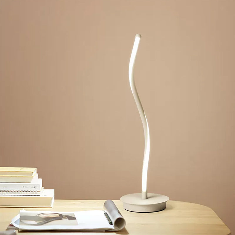 Modern Led Curved Task Light Acrylic Table Lamp In White/Black For Living Room