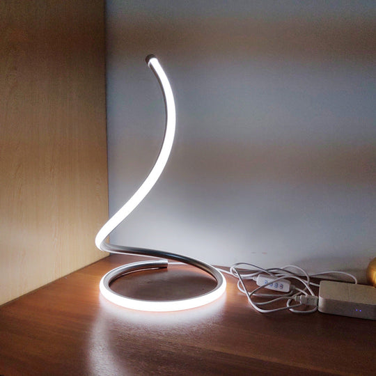 Sleek Curved Led Night Table Lamp In Gold/Silver With Minimalist Acrylic Design White/Warm Light