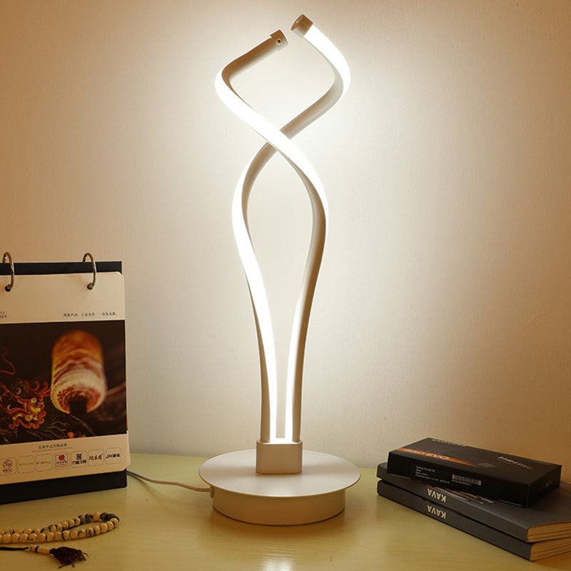 Modern Led Desk Lamp - Twist Design Minimalist Black/White Acrylic Shade Ideal For Bedroom Task