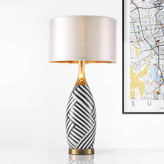 Tubular Task Lighting - Contemporary Fabric 1 Head Small Desk Lamp 14/15 Wide Black And White