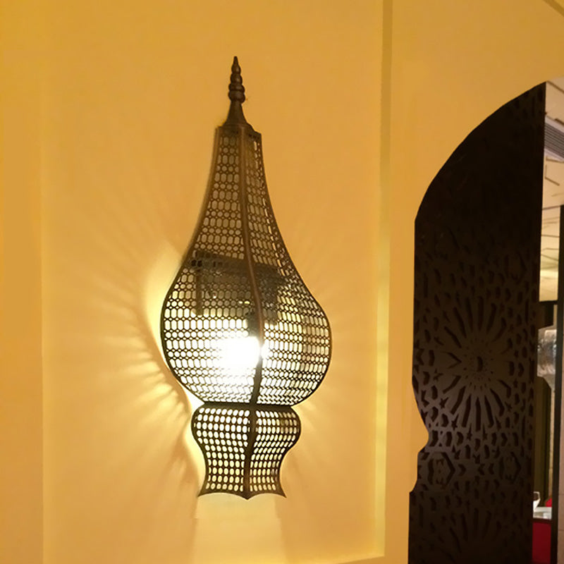 Vintage Metal Mesh Half Vase Corridor Wall Sconce - Brass Finish Arab 1-Head Light