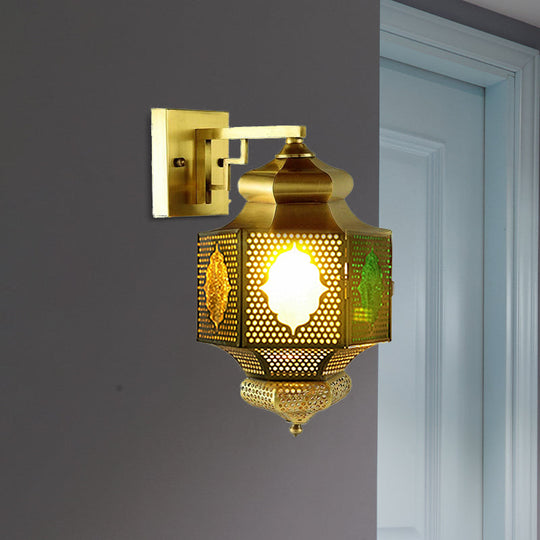 Arab Lantern Sconce: Stylish 1-Head Wall Mount Lamp In Brass For Hallway