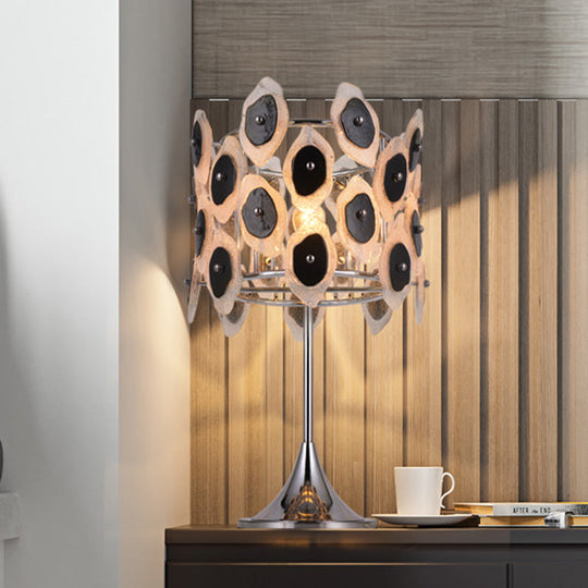 Modern Chrome Table Lamp With Metal Drum Shade - Perfect For Living Rooms And Nightstands