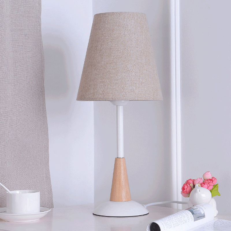 Modern Flaxen Desk Lamp With Wide Flare Fabric Shade