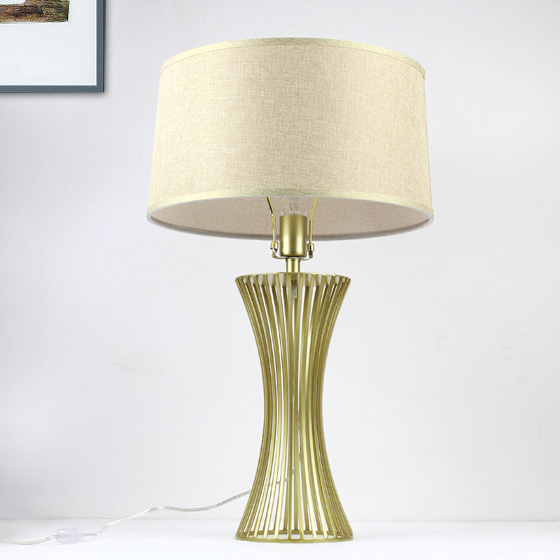 Sleek Green Metal Drum Table Lamp For Bedroom Nightstand - Simple Fabric Shade 1-Bulb Night Lighting