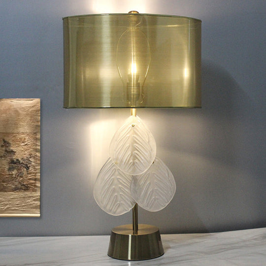 Hand-Cut Crystal Leaf Shape Desk Light - Modern Gold Night Table Lamp