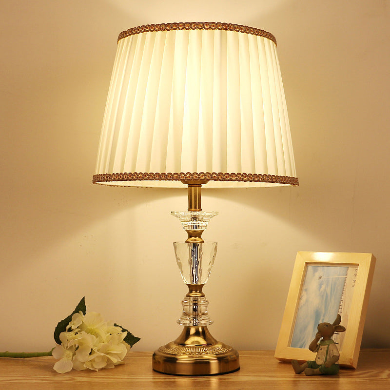 Gold Nightlight For Bedroom - Elegant Urn-Shaped Crystal Base Simple Bulb Table Lamp