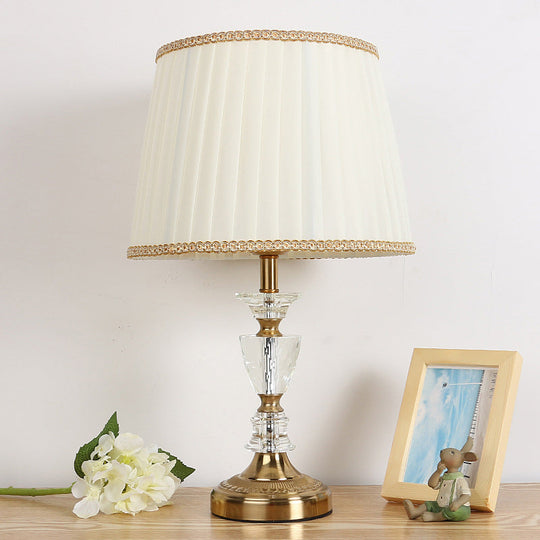 Gold Nightlight For Bedroom - Elegant Urn-Shaped Crystal Base Simple Bulb Table Lamp