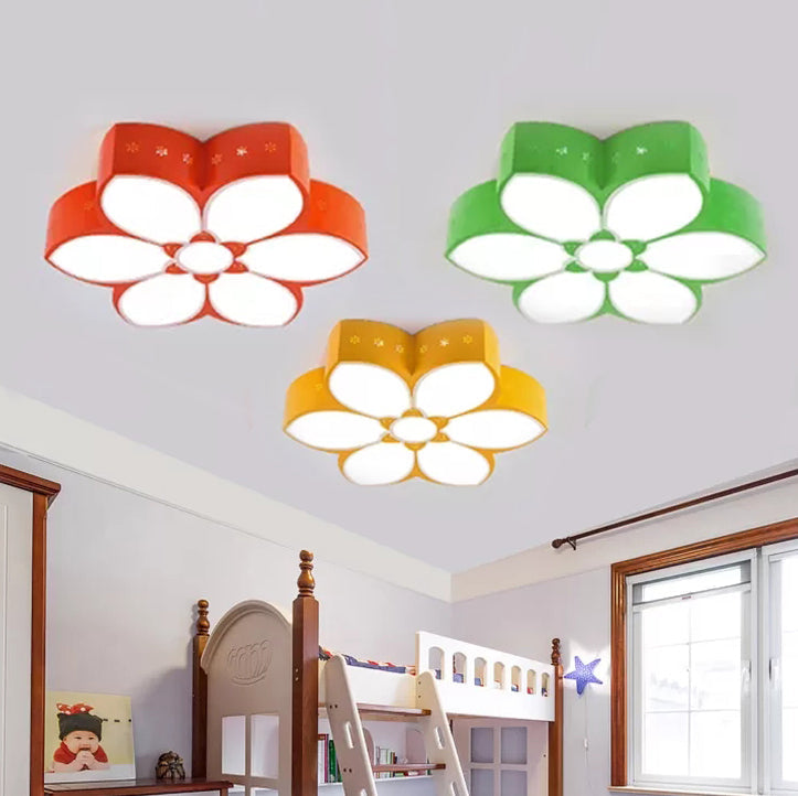 18"/23.5" Etched Blossom LED Flush Mount Ceiling Light in Vibrant Red/Yellow/Green