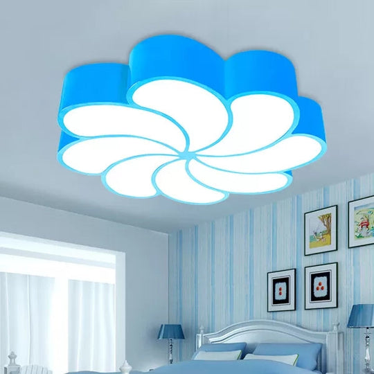 18"/22" Petal Flush Mount LED Ceiling Lamp in Vibrant Colors and Brightness Settings – Perfect for Bedrooms