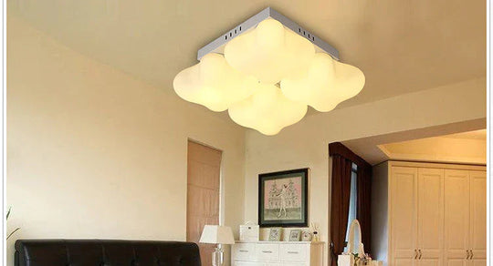 Simple Modern Clover Lamp Nordic Warm Ceiling Lamp