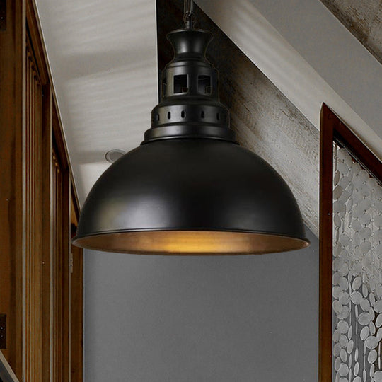 Vintage-style Iron Dome Pendant Light for Restaurant Ceilings - 1 Head, Black/White, Vented Socket