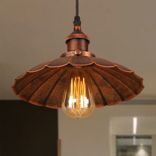 Iron Farmhouse Style Hanging Ceiling Light With Scalloped Shade