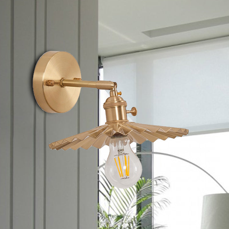 Retro Radial Wave Wall Sconce - Brass Finish Bedside Lamp