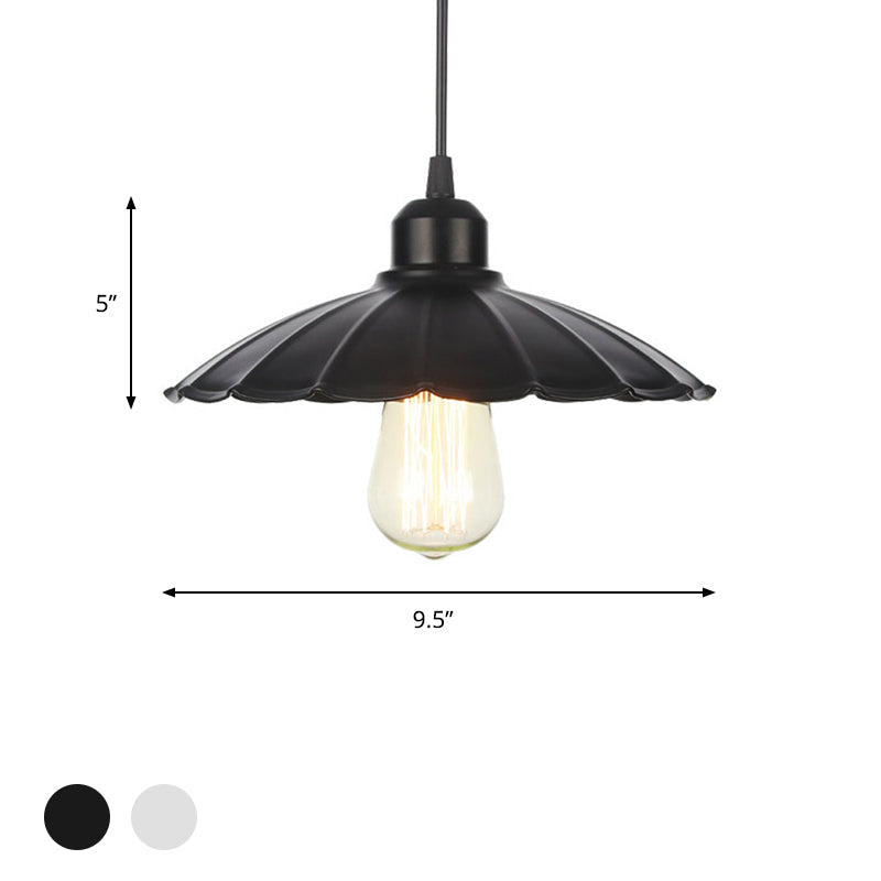 Farmhouse Black/White Pendant Light With Metal Shade