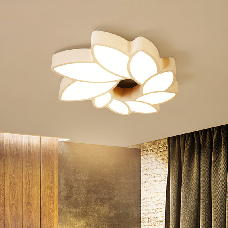 Simplicity Acrylic Floral Ceiling Light - 22.5"/31.5" Wide Flush Mount Fixture for Living Room, Warm/White Light