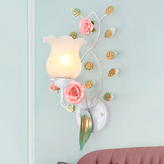 Pastoral White Flower Metal Sconce Wall Mounted Living Room Lighting