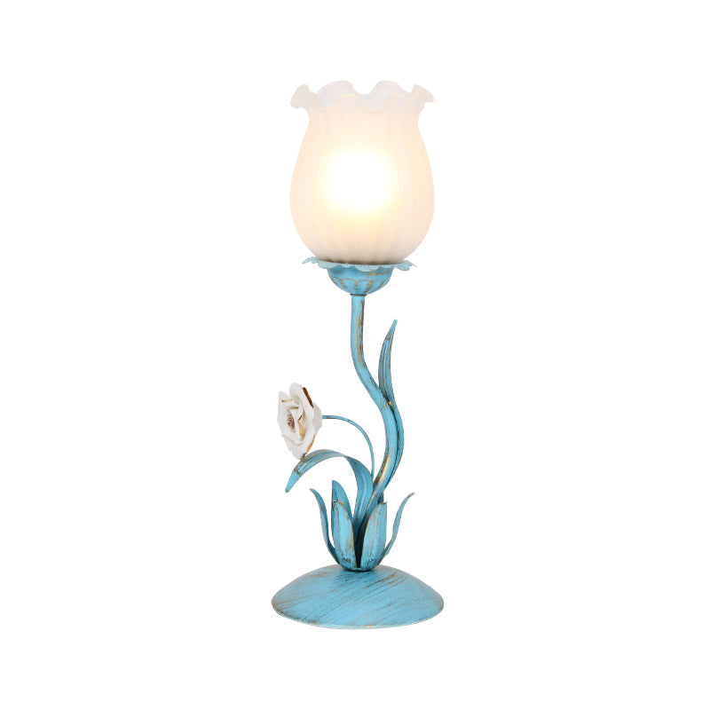 Romantic Pastoral Blue/Pink Metal Nightstand Lamp For Living Room - Bulb Blossom Table Lighting