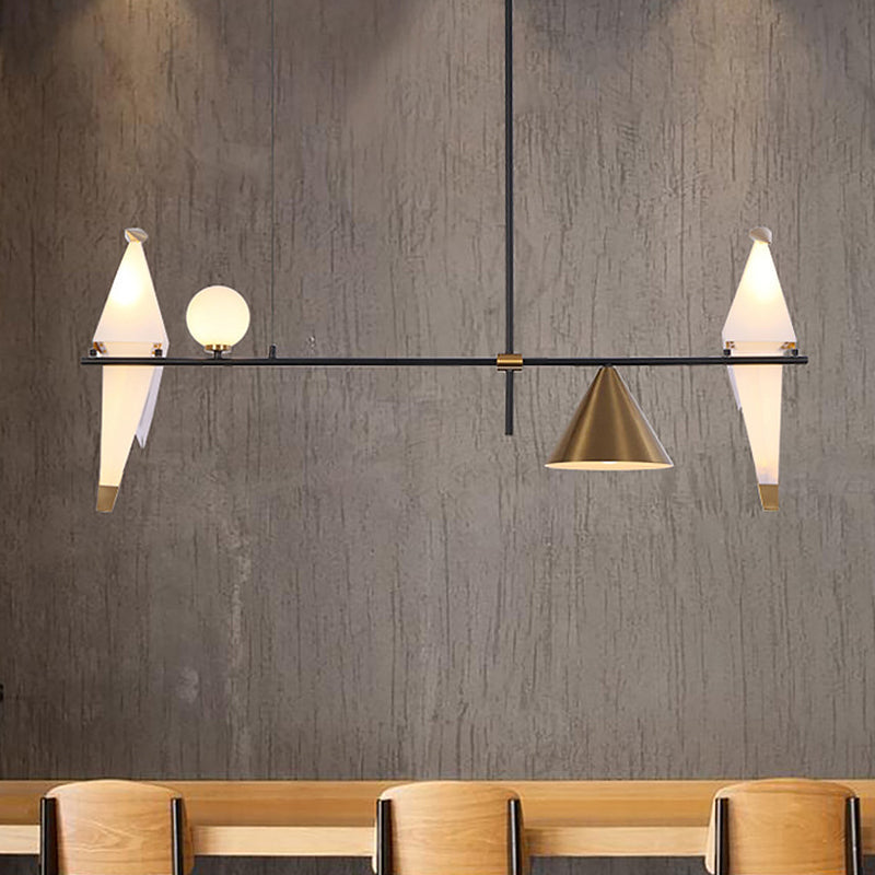 Lustre suspendu moderne en métal noir en forme de grue en papier avec 4 ampoules pour salle à manger - Design à abat-jour conique