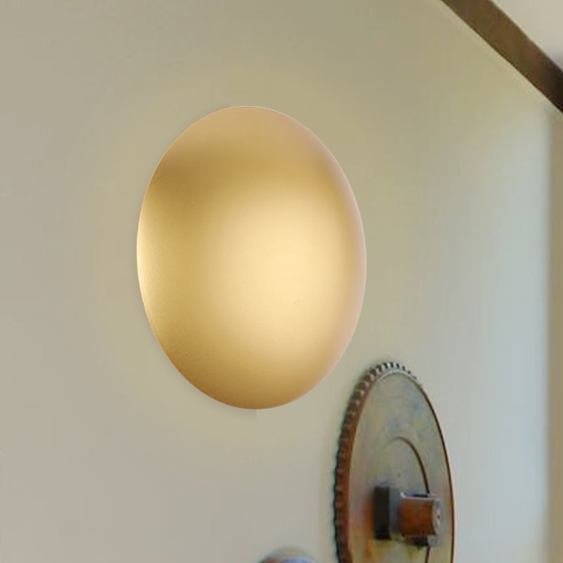 White/Gold Led Wall Light With Warm/White Illumination - Perfect For Modern Bedrooms