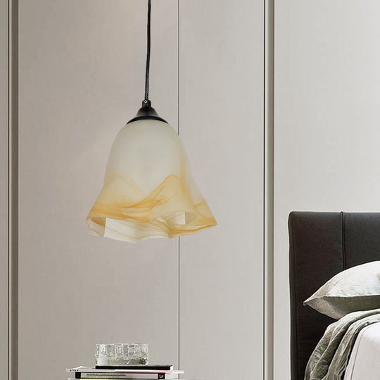 Traditional Glass Pendant Light With Flower/Cone Shape For Living Room