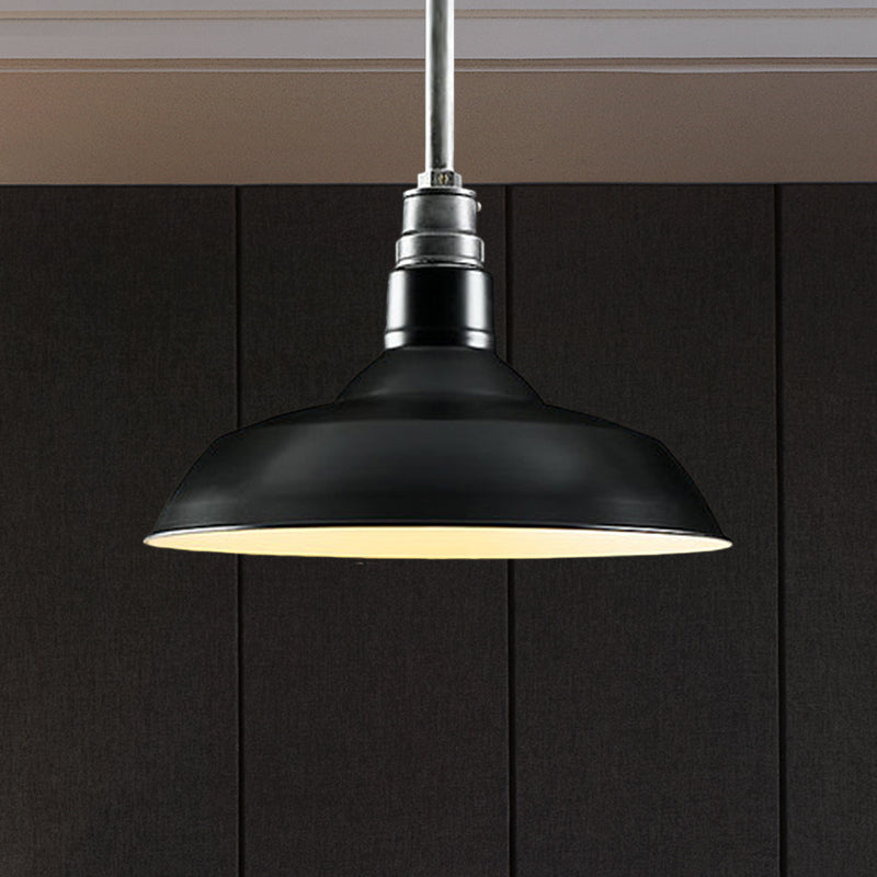 Retro Barn-Style Metal Pendant Lighting for Living Rooms - Black/White/Rust