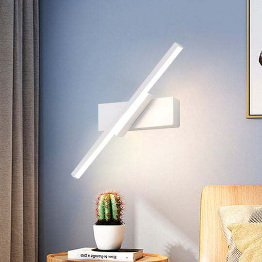 Modern Slim Led Wall Sconce With Acrylic Linear Design In White/Black - Choose Warm Or White Light /