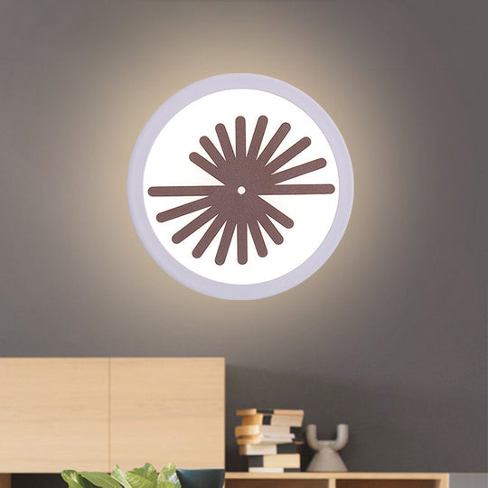 Modern White Led Wall Sconce With Sector/Leaf Pattern & Warm/White Light