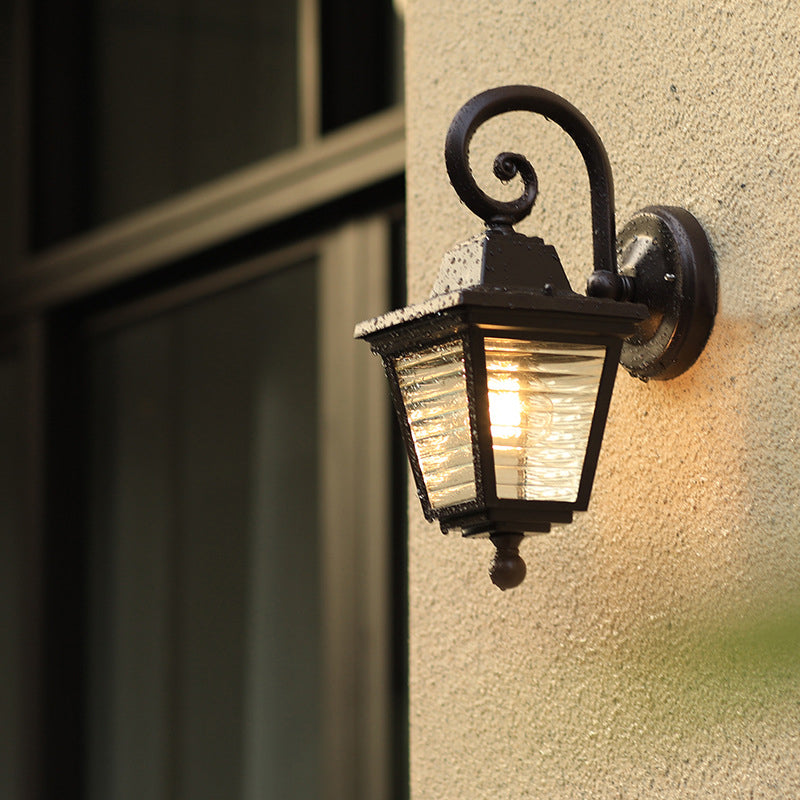 Rustic Outdoor Sconce With Prismatic Glass Shade: 1-Light Wall Mount Lamp In Black