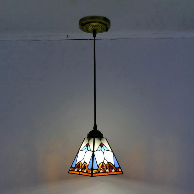 Tiffany-Style Black Glass Pendant Light - Magnolia/Shell Hanging Lamp