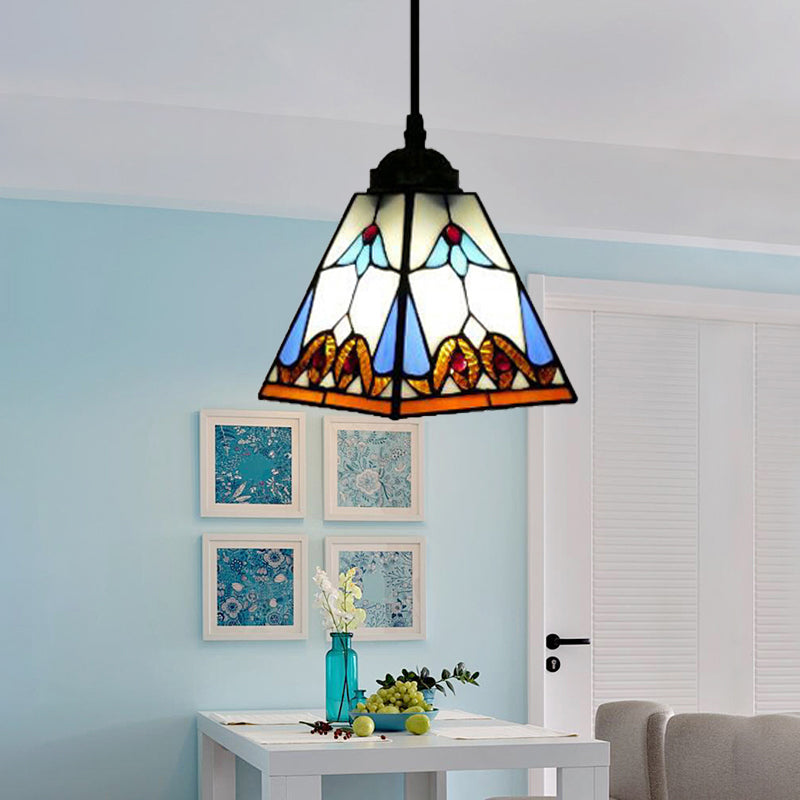 Tiffany-Style Black Glass Pendant Light - Magnolia/Shell Hanging Lamp