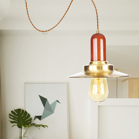 Industrial Gold Pendant Lighting - Flat Shape Bulb Fixture with Metallic Finish for Stylish Ceiling Hang