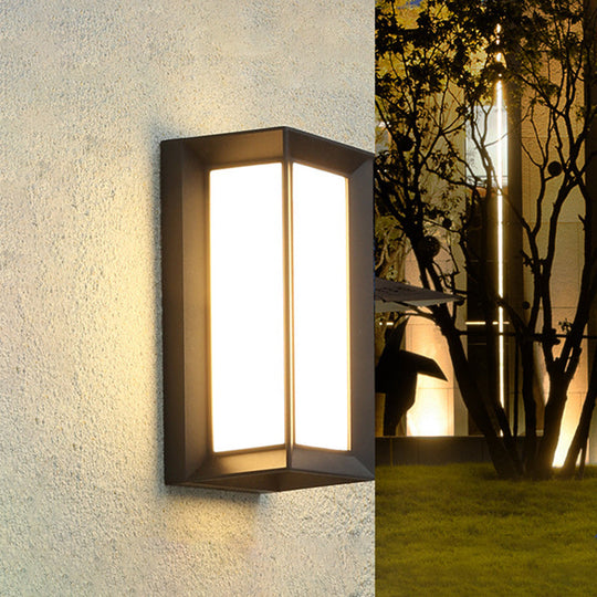 Modern And Stylish Lodges Cuboid Box Wall Sconce In Black With Milky Glass Led For Corner Lighting