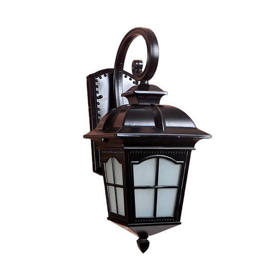 Farmhouse Black/Gold Aluminum Wall Mount Sconce - 1-Light Twisted Arm Outdoor Courtyard Lighting