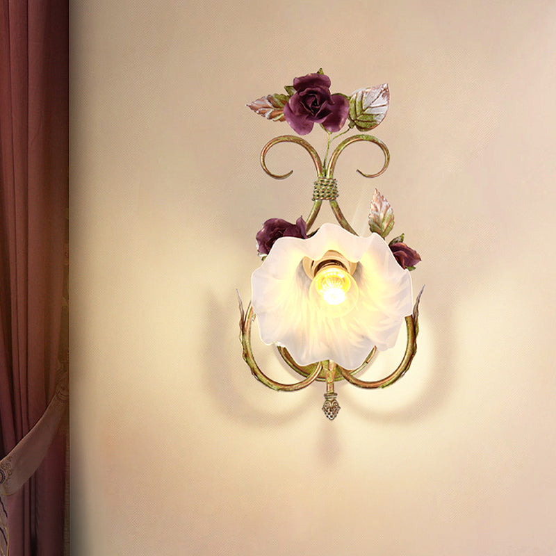 Korean Flower Wall Sconce Light: Cream Glass Green Lamp With Heart Shaped Arm Scalloped Design