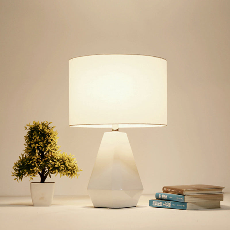 White Diamond Reading Light - Modern 1-Head Table Lamp With Fabric Shade