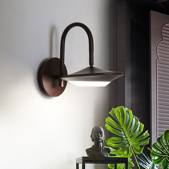 Modern Rotatable Urn Wall Sconce Lamp In Metallic White/Coffee With Led Lighting And Gooseneck Arm