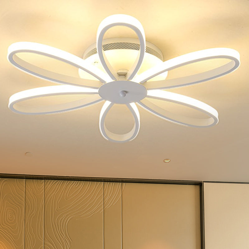 Modern Chrysanths Ceiling LED Light Fixture for Living Room in Warm or White Light, Sizes 23.5"-41