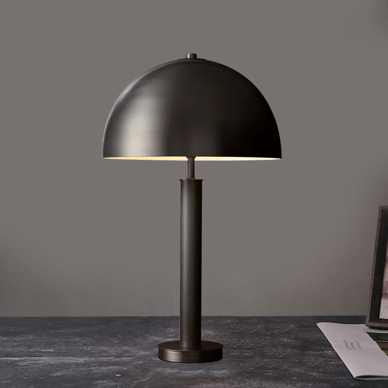 Minimalist Metallic Semicircle Table Lamp 1-Light Nightstand Light For Bedside In Black/Gold