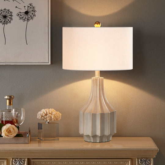 1-Light Lodge Beige/White Fabric Table Lamp With Pot Base - Perfect For Bedroom Nightstands