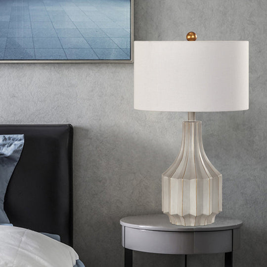 1-Light Lodge Beige/White Fabric Table Lamp With Pot Base - Perfect For Bedroom Nightstands