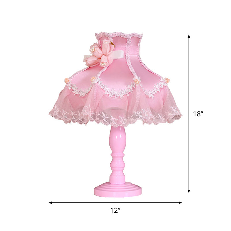 Lace Edge 1-Light Girls Bedroom Nightstand Lamp In Pink With Rose Decor - Kids Table Lighting