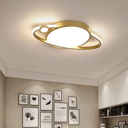 Modern Led Flush Mount Spotlight - Gold Circle Acrylic Ceiling Light In Warm/White